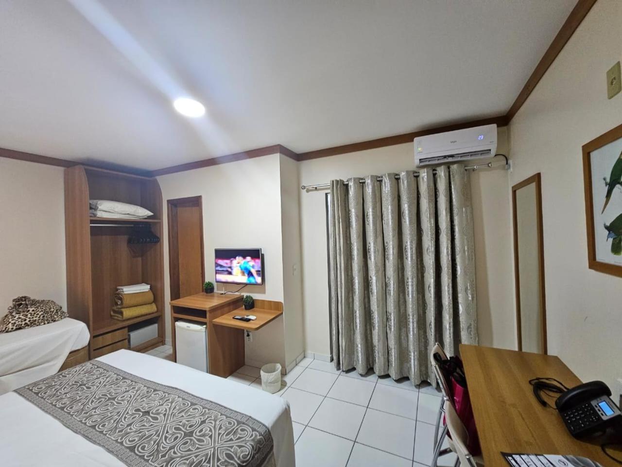 Golden Dolphin Resort - Grand & Express - Caldas Novas - Com Tv A Cabo - Aguas Termais Exteriör bild